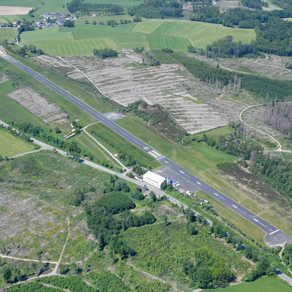 Hicks Rock. Open Air, open mind.