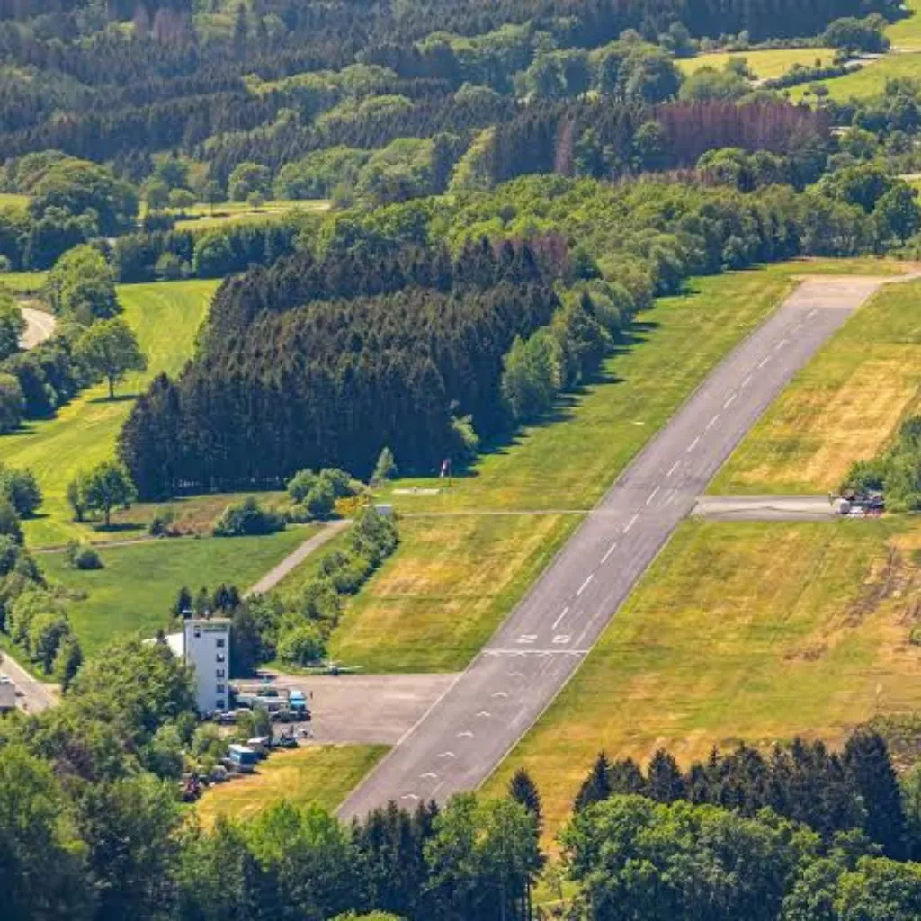 Hicksrock Festival. Platz für Sound. Platz für Menschen.